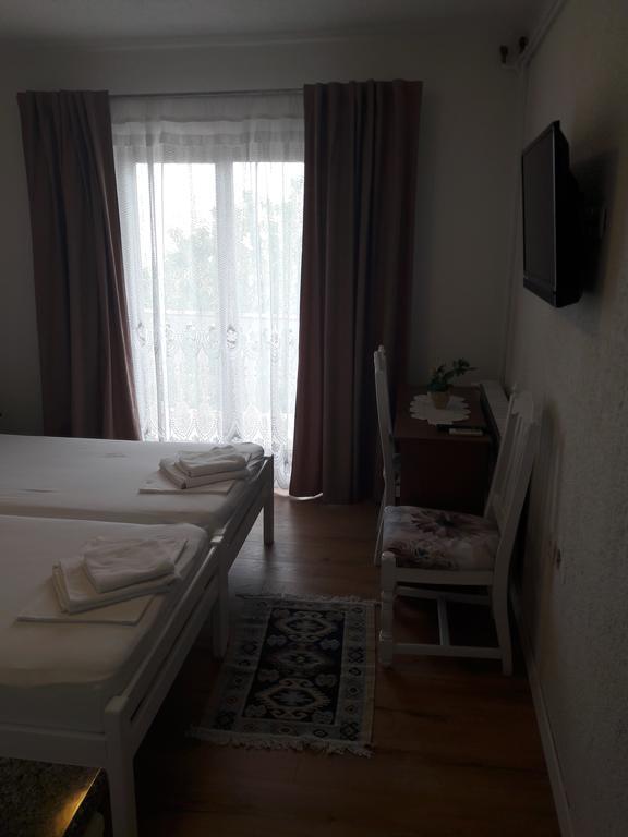 Roza Guest House Сень Экстерьер фото