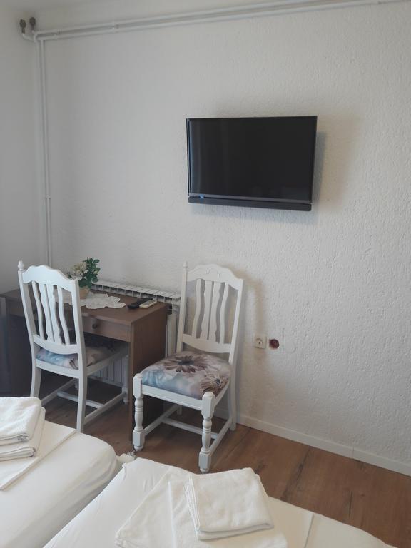 Roza Guest House Сень Экстерьер фото
