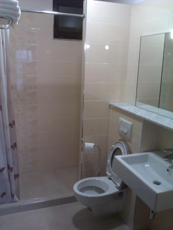 Roza Guest House Сень Номер фото